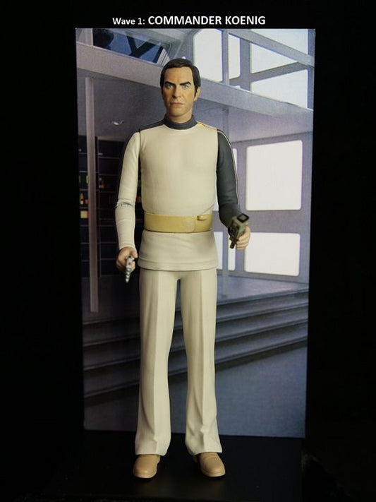 SIXTEEN 12 - Space 1999 Commander Jhon Koenig