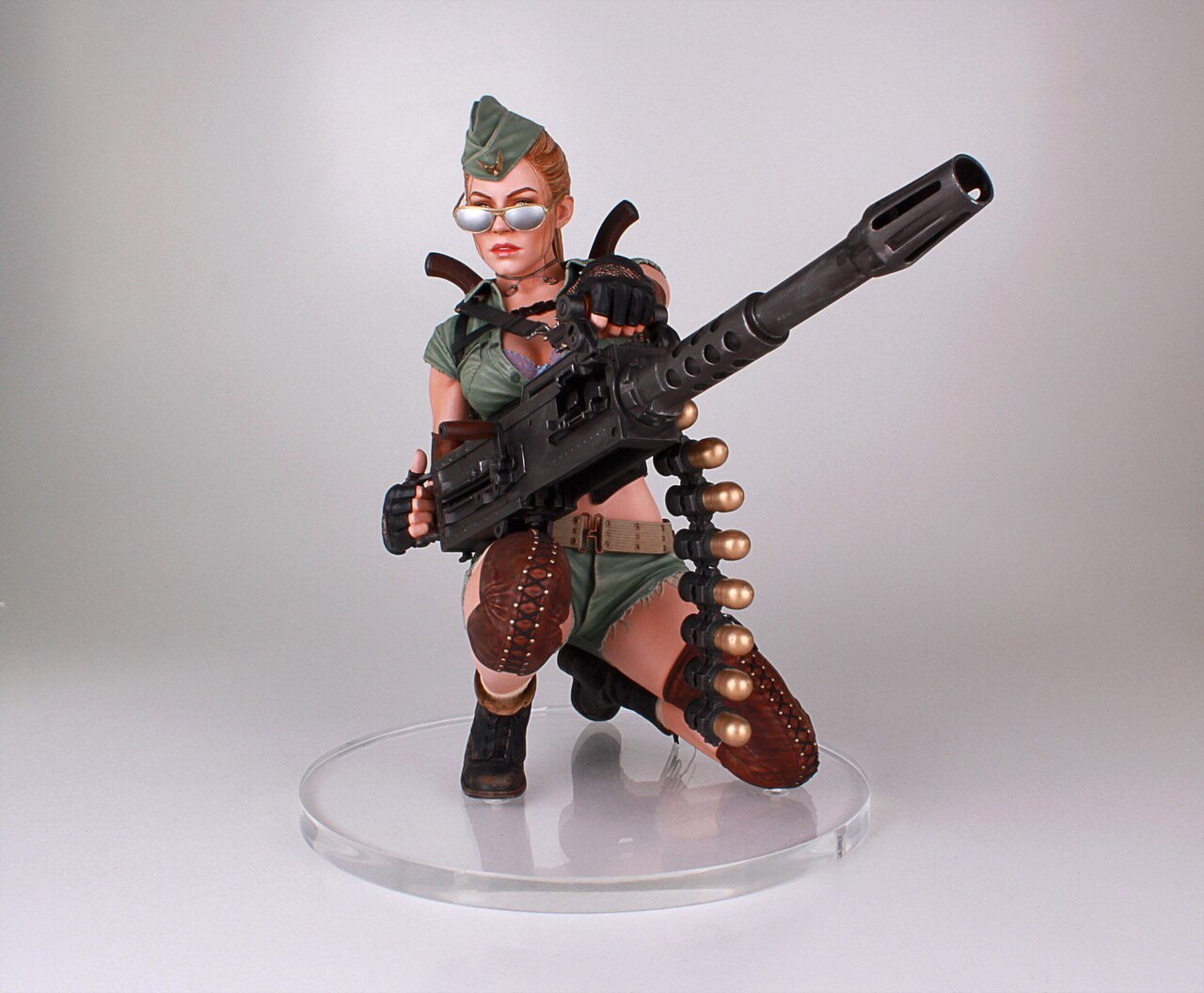 GENTLE GIANT - Honey Trap - Lucky - Statua 1:4 (57 cm)