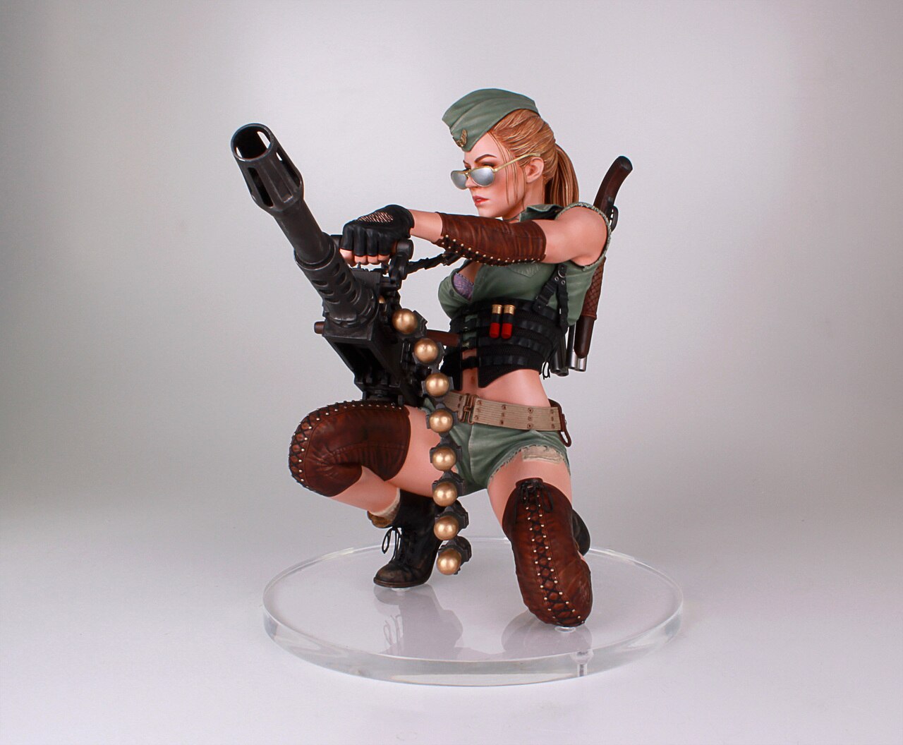 GENTLE GIANT - Honey Trap - Lucky - Statua 1:4 (57 cm)