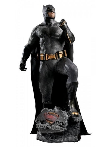 MUCKLE MANNEQUINS - Dc Comics - Batman v Superman - Batman Life Sized Statue