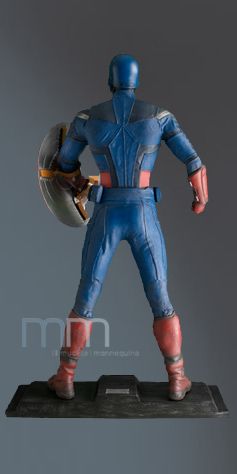 MUCKLE MANNEQUINS - Marvel - Avengers - Marvel - Captain America Life Sized Statue