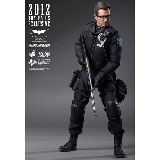 HOT TOYS - The Dark Knight Lt Jim Gordon SWAT Version  MMS182