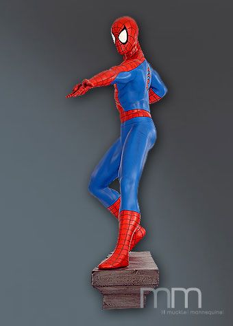 MUCKLE MANNEQUINS - Marvel - Comic Spider-Man Life Sized Statue With Stone Base