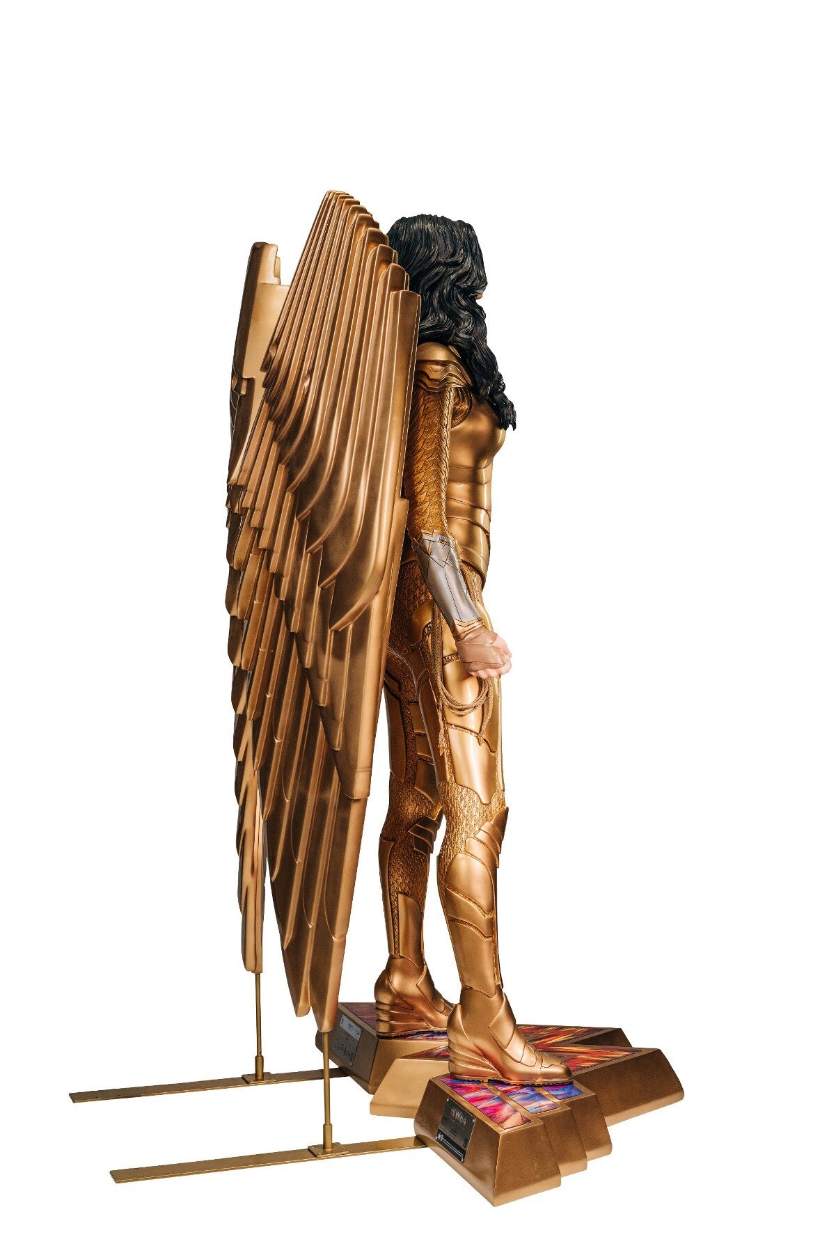 MUCKLE MANNEQUINS - Dc Comics - Wonder Woman 1984 - Wonder Woman Life Sized Statue