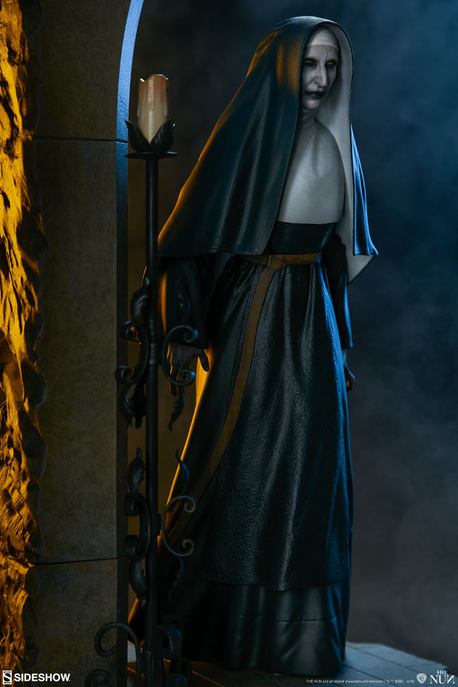 SIDESHOW - The Counjuring Universe The Nun Statue