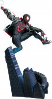 SIDESHOW - Marvel - Miles Morales Premium 1:4 Scale Statue SS300822