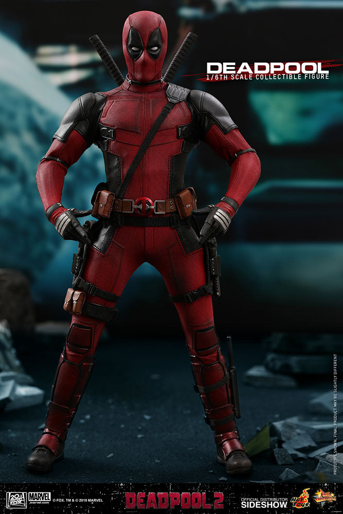 HOT TOYS - Marvel - Deadpool 2 - Deadpool - Movie Masterpiece 1:6 Action Doll