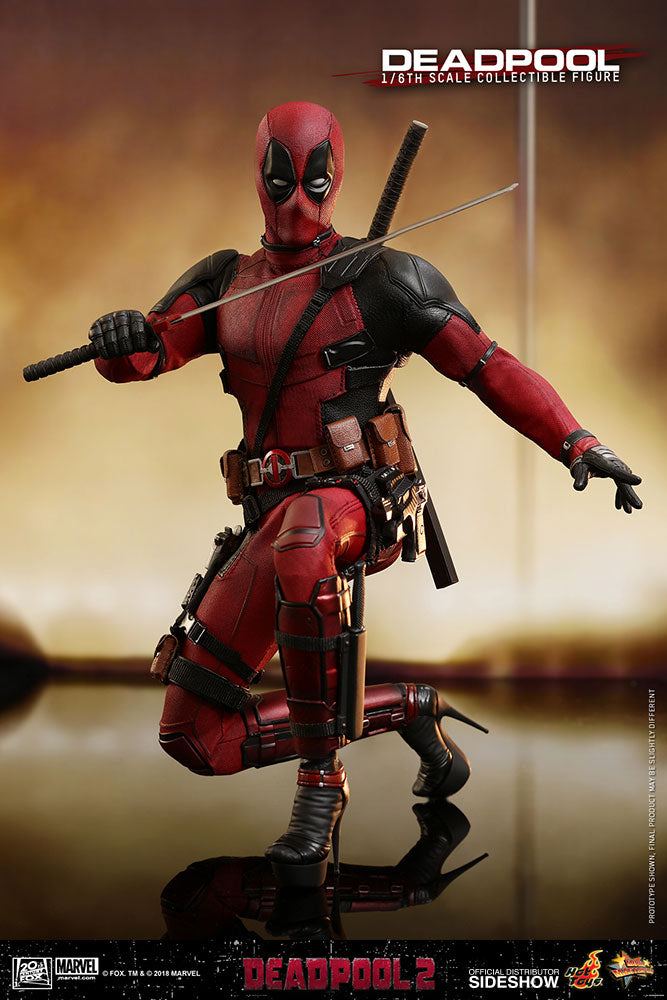 HOT TOYS - Marvel - Deadpool 2 - Deadpool - Movie Masterpiece 1:6 Action Doll