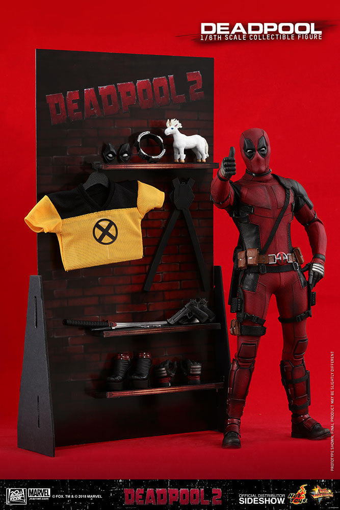 HOT TOYS - Marvel - Deadpool 2 - Deadpool - Movie Masterpiece 1:6 Action Doll