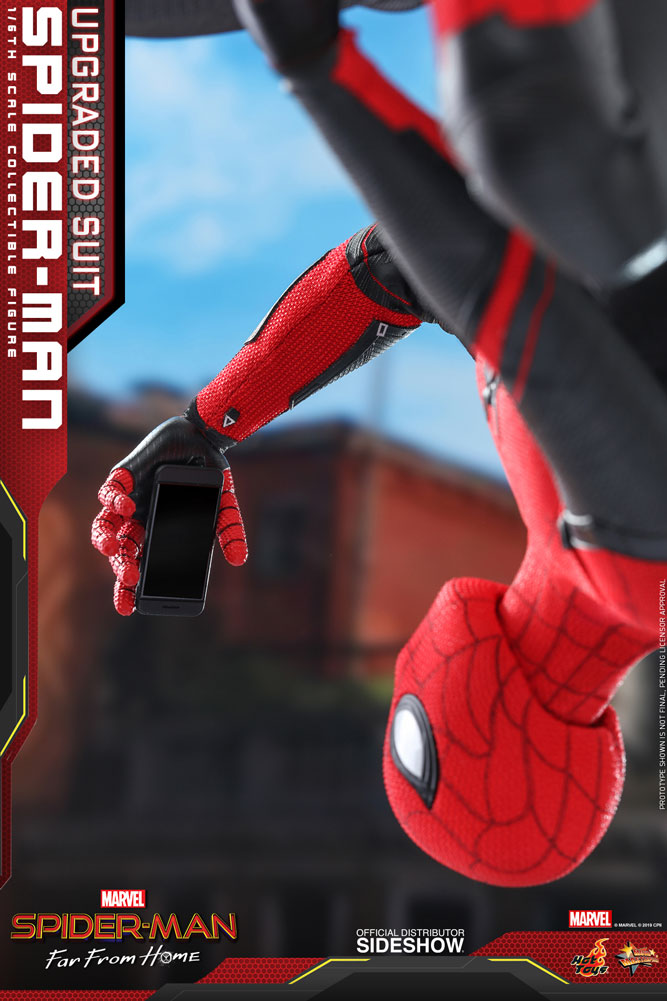 HOT TOYS - Marvel - Spider-Man Far from Home - Upgraded Suit Spider-Man 1:6 Action Doll MMS542