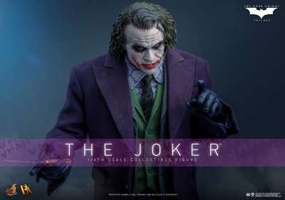 HOT TOYS - Dc Comics - The Dark Knight - The Joker 1:6 Action Doll