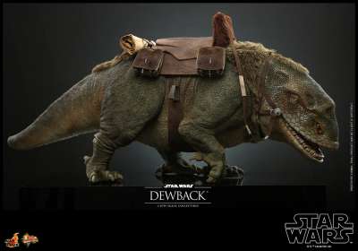 HOT TOYS - Star Wars a New Hope - Dewback 1:6 Action Doll