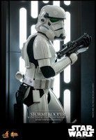 HOT TOYS - Star Wars: The Power of the Dark Side - Stormtrooper with Death Star Environment