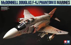 TAMIYA MODEL KIT - F-4J PHANTOM II° MARINES  1/32