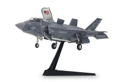 TAMIYA -  Lockheed Martin F-35B Lightning II  1/72