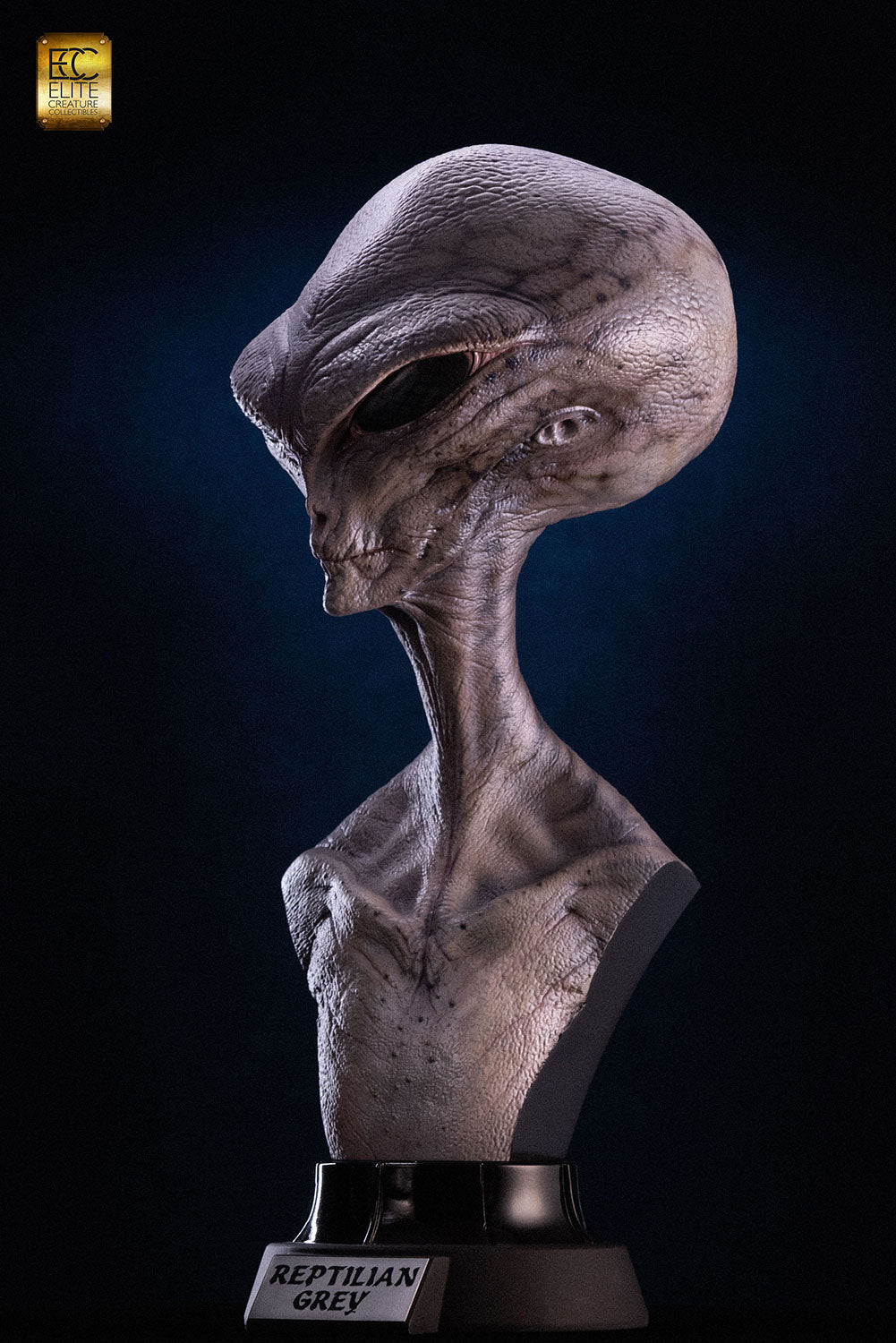 ELITE CREATURE COLLECTIBLES - Reptilian Grey Bust by Steve Wang