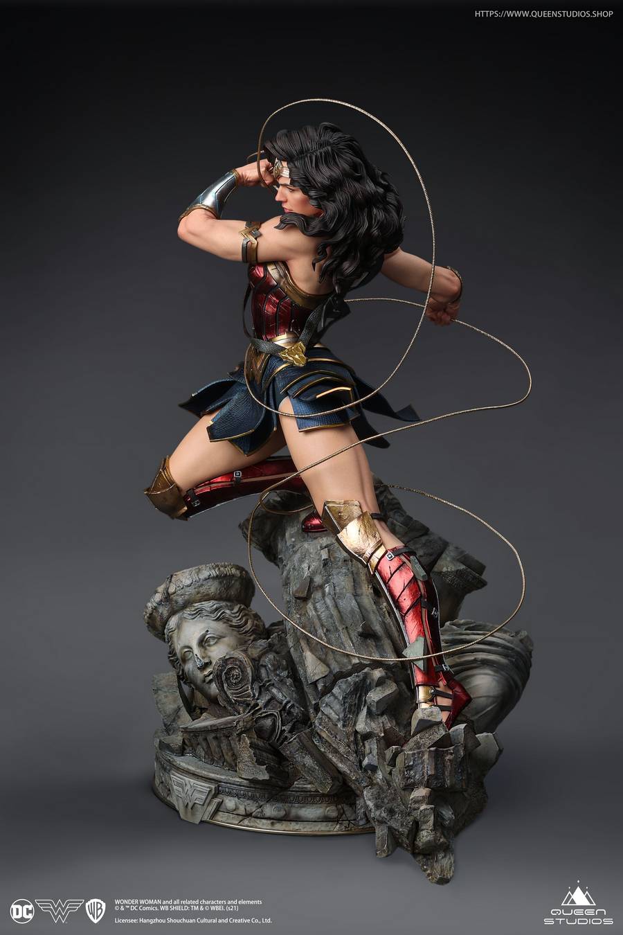 QUEEN STUDIOS - Dc Comics - Wonder Woman 1:4 Scale Statue