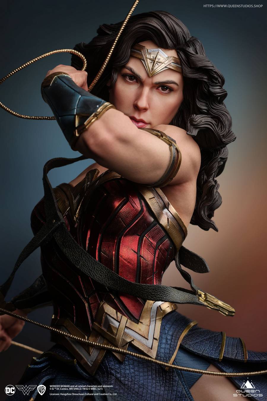 QUEEN STUDIOS - Dc Comics - Wonder Woman 1:4 Scale Statue