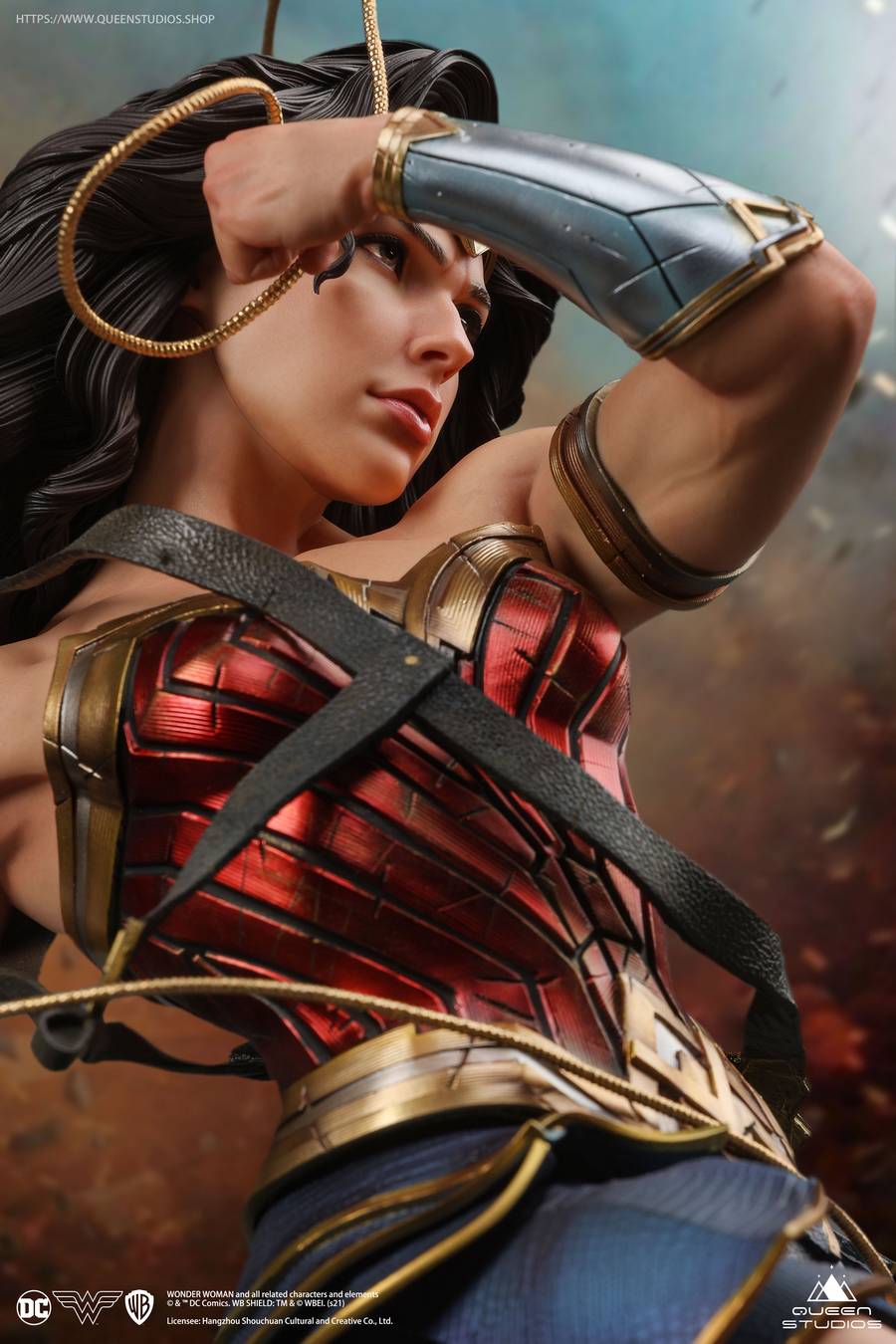 QUEEN STUDIOS - Dc Comics - Wonder Woman 1:4 Scale Statue