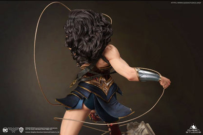 QUEEN STUDIOS - Dc Comics - Wonder Woman 1:4 Scale Statue