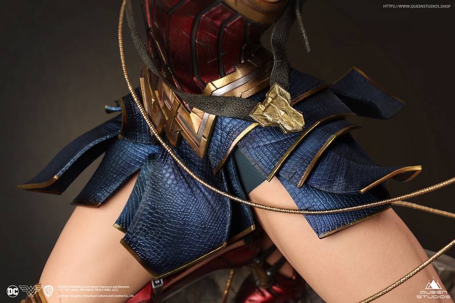 QUEEN STUDIOS - Dc Comics - Wonder Woman 1:4 Scale Statue