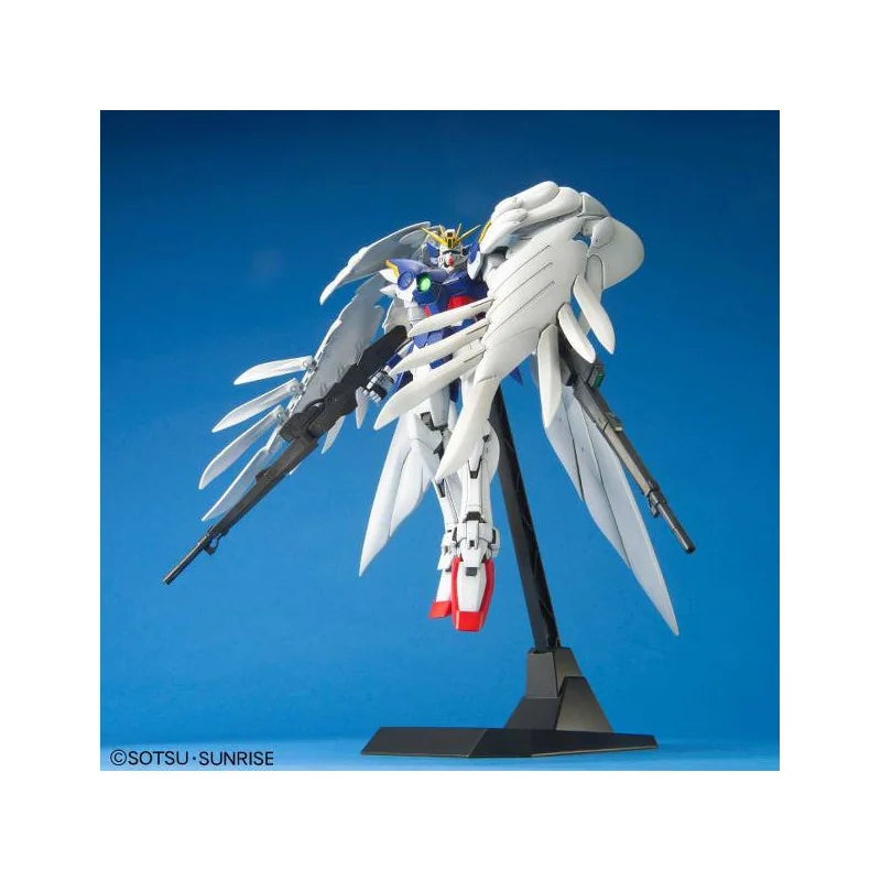 BANDAI MODEL KIT - Mg Gundam w Zero Custom 1/100