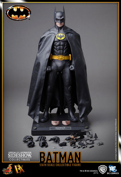 HOT TOYS - Dc Comics - Batman (Tim Burton) - Batman (1989 Ver) - DX09 Series 1:6 Action Doll