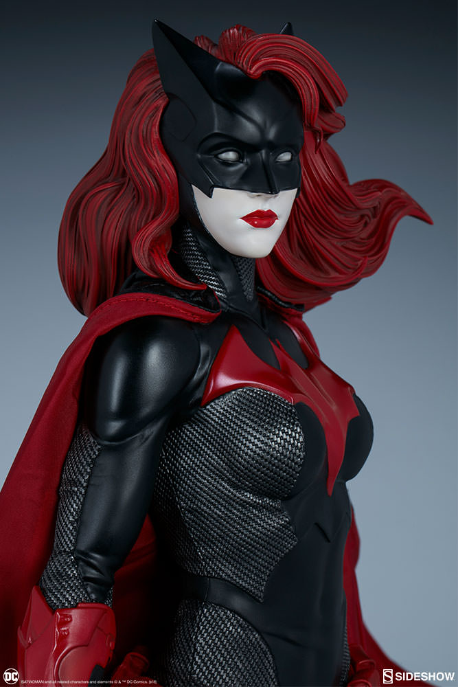 SIDESHOW - Dc Comics - Batwoman - 1:4 Premium Format