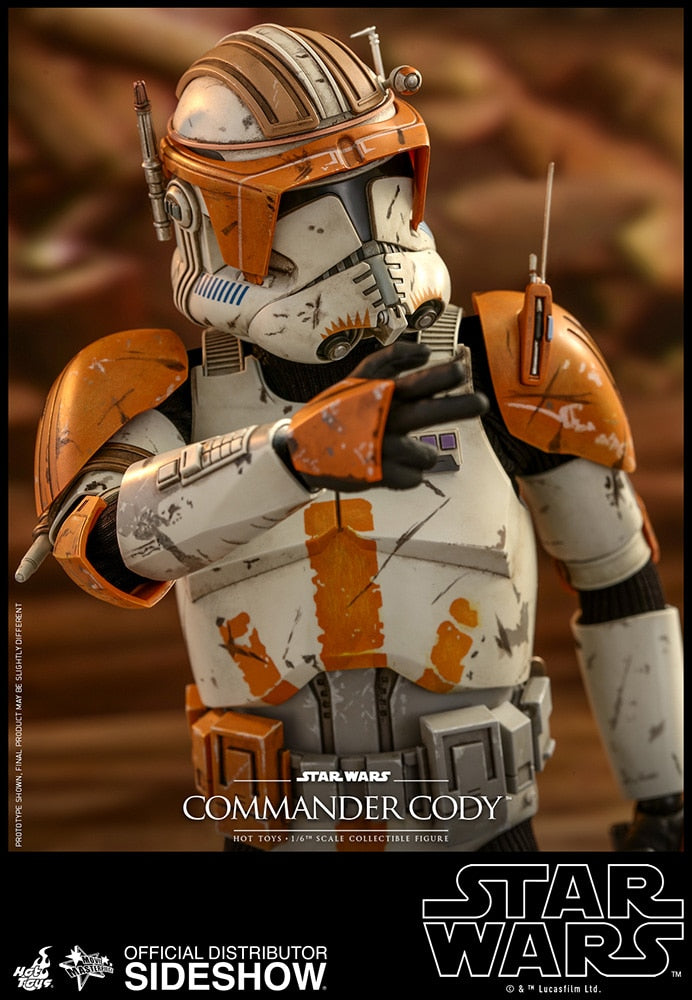 HOT TOYS Star Wars Episode III Revenge of The Sith Commander