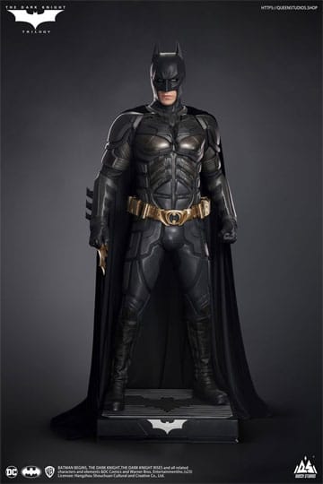 QUEEN STUDIOS - The Dark Knight Life-Size Statue Batman Premium Edition 207 cm