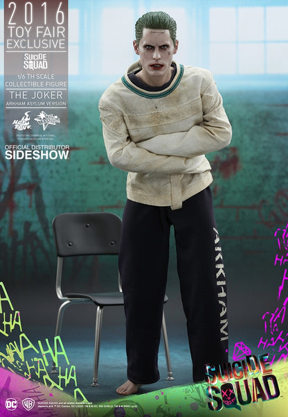 HOT TOYS - Dc Comics - Suicide Squad - The Joker (Arkham Asylum Ver) 2016 Toy Fair EXCLUSIVE - Movie Masterpiece 1:6 Action Doll