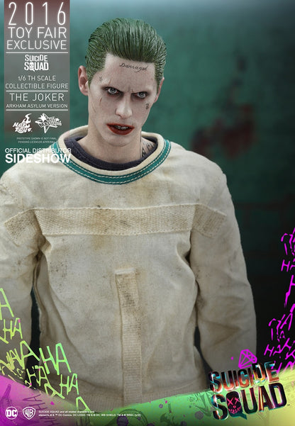 HOT TOYS - Dc Comics - Suicide Squad - The Joker (Arkham Asylum Ver) 2016 Toy Fair EXCLUSIVE - Movie Masterpiece 1:6 Action Doll