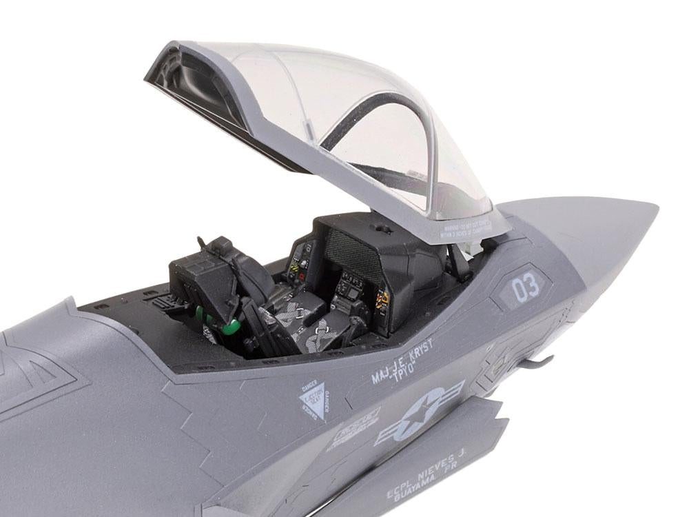 TAMIYA - Lockheed Martin F-35C Lightning II  1/72