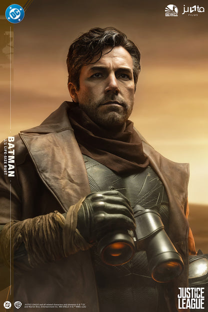 INFINITY STUDIO - Zack Snyder´s Justice League Life Size Bust 1/1 Knightmare Batman