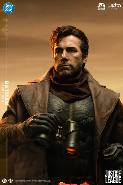 INFINITY STUDIO - Zack Snyder´s Justice League Life Size Bust 1/1 Knightmare Batman