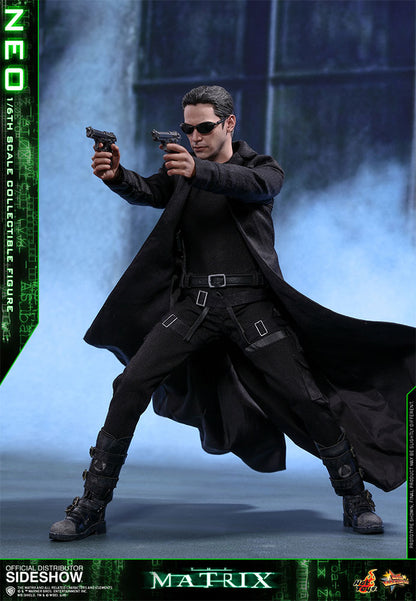 HOT TOYS - Matrix - Neo - Movie Masterpiece 1:6 Action Doll