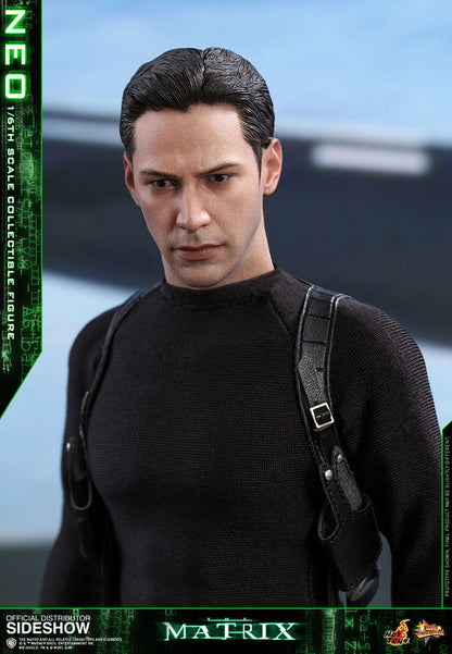 HOT TOYS - Matrix - Neo - Movie Masterpiece 1:6 Action Doll