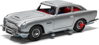 CORGI TOYS - Corgi James Bond Aston Martin DB5 Classic Collector Set, 70th Anniversary  1/43