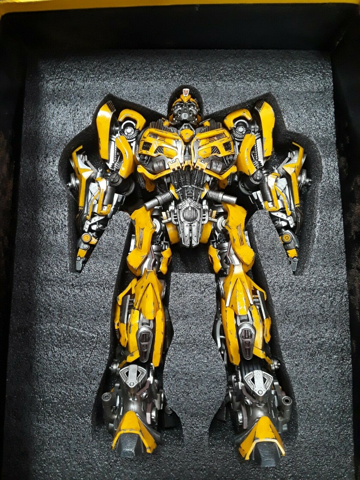 THREE A - Transformers - Dark of The Moon - Bumblebee Figure Last Knight Action Figure