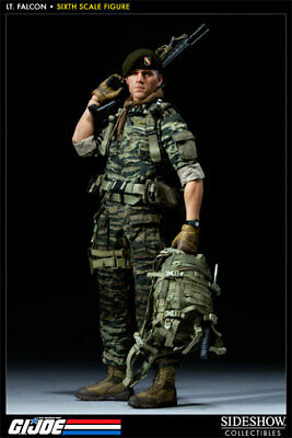 SIDESHOW -  G.I.JOE GREEN BERET CODE NAME: LT FALCON