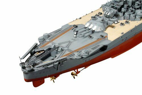 TAMIYA  MODEL KIT - 1:350 Japanese Battleship Yamato Premium #78025