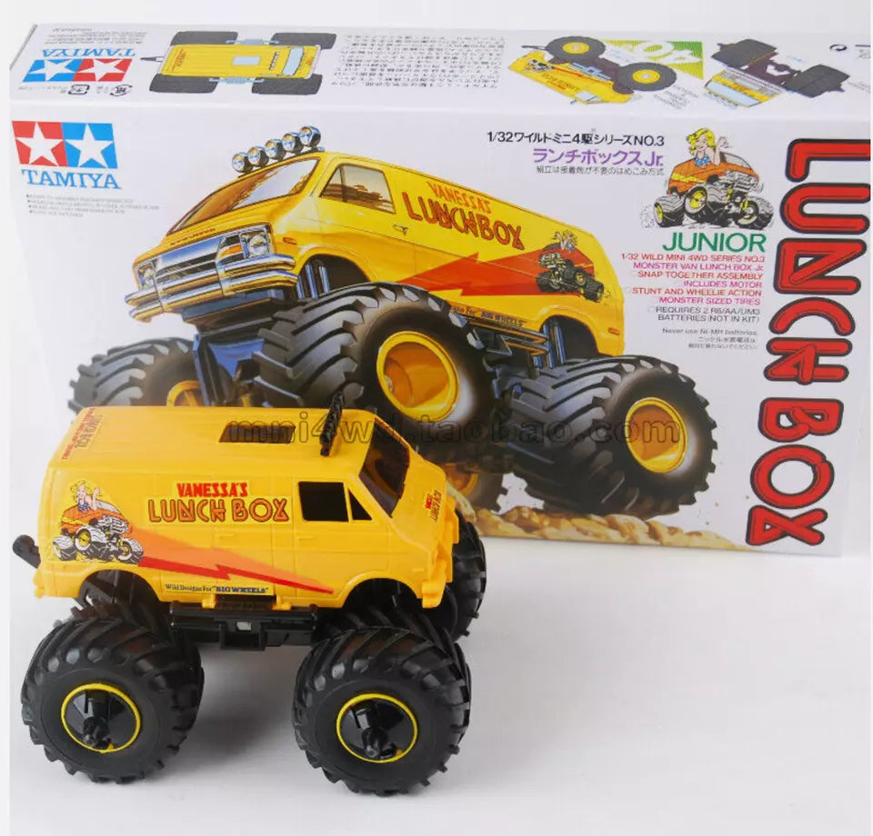 TAMIYA -  Lunch Box Junior  1/32