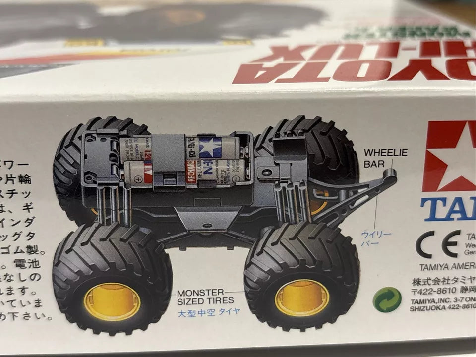 TAMIYA - Toyota Hi-Lux Junior Monster Racer  1/32