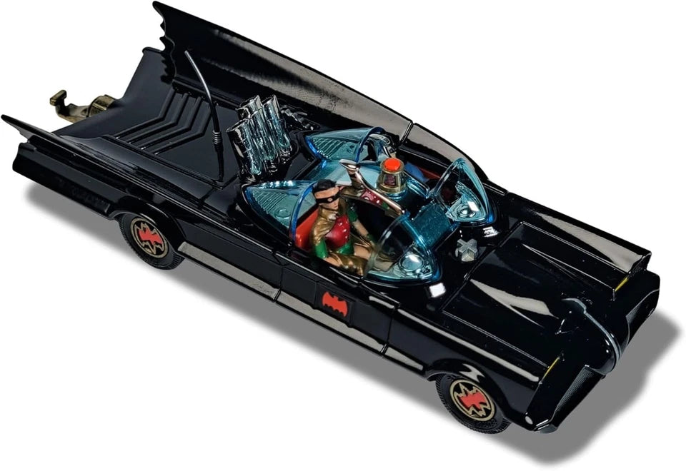 CORGI TOYS - Batmobile with Batman and Robin  1/46