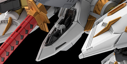 BANDAI - Mgex Gundam Mighty Strike Freedom 1/100