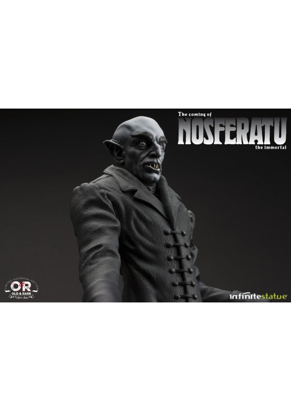 INFINITE STATUE - The coming of Nosferatu