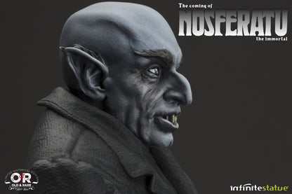 INFINITE STATUE - The coming of Nosferatu