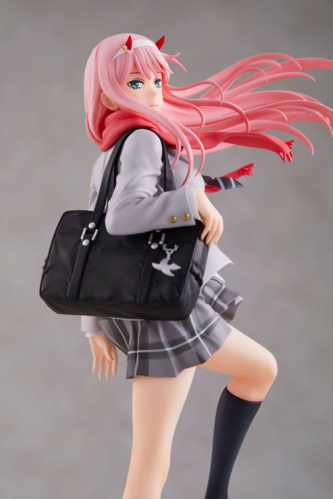 ANIPLEX - Darling in The Franxx Pvc Statue 1:7 Zero Two School Uniform Ver