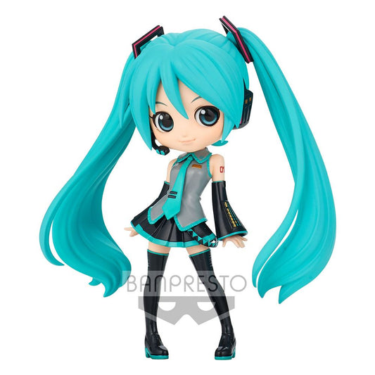 BANPRESTO - Hatsune Miku Q Posket Mini Figure Hatsune Miku Ver A