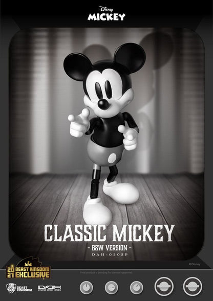 BEAST KINGDOM - Disney - Classic Dynamic Action Heroes Action Figure 1:9 Mickey Classic Ver Black & White Ver